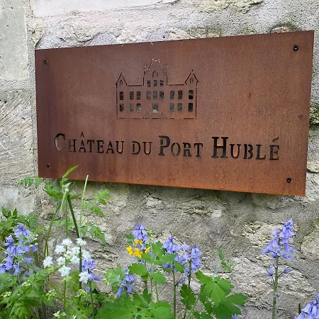 Chateau Du Port Huble