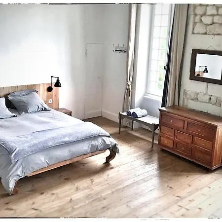 Chateau Du Port Huble * Chaniers