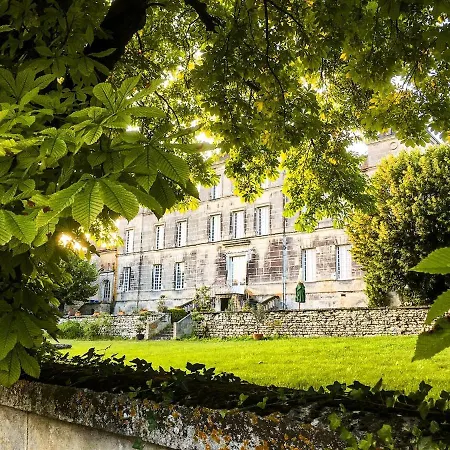 Chateau Du Port Huble