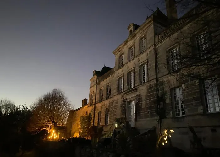 ヴィラ Chateau Du Port Huble