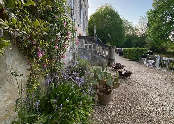 ヴィラ Chateau Du Port Huble *