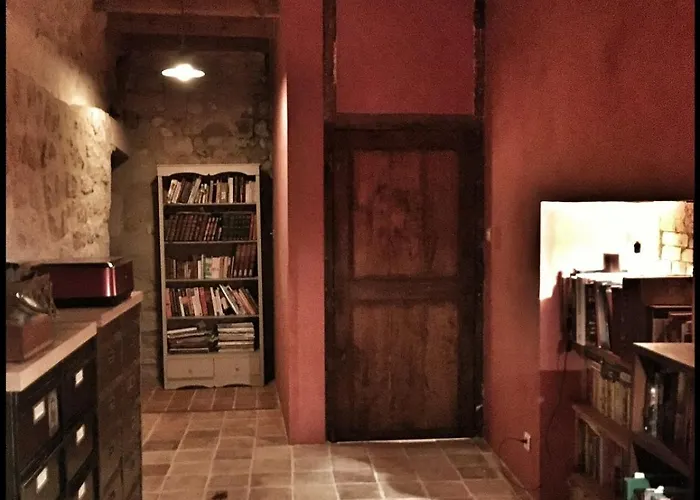 Chateau Du Port Huble *