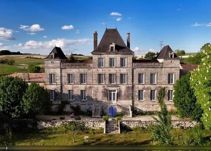 Chateau Du Port Huble *